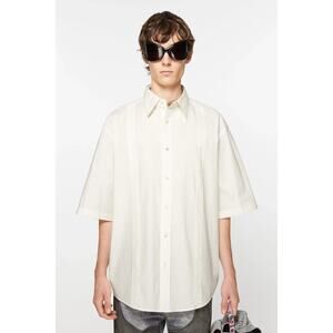 Short sleeve button-up shirt